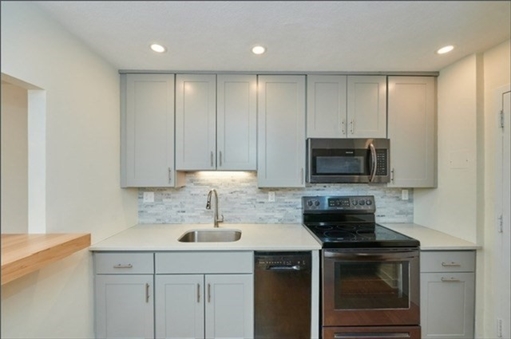 18 Pond St, Apt 23