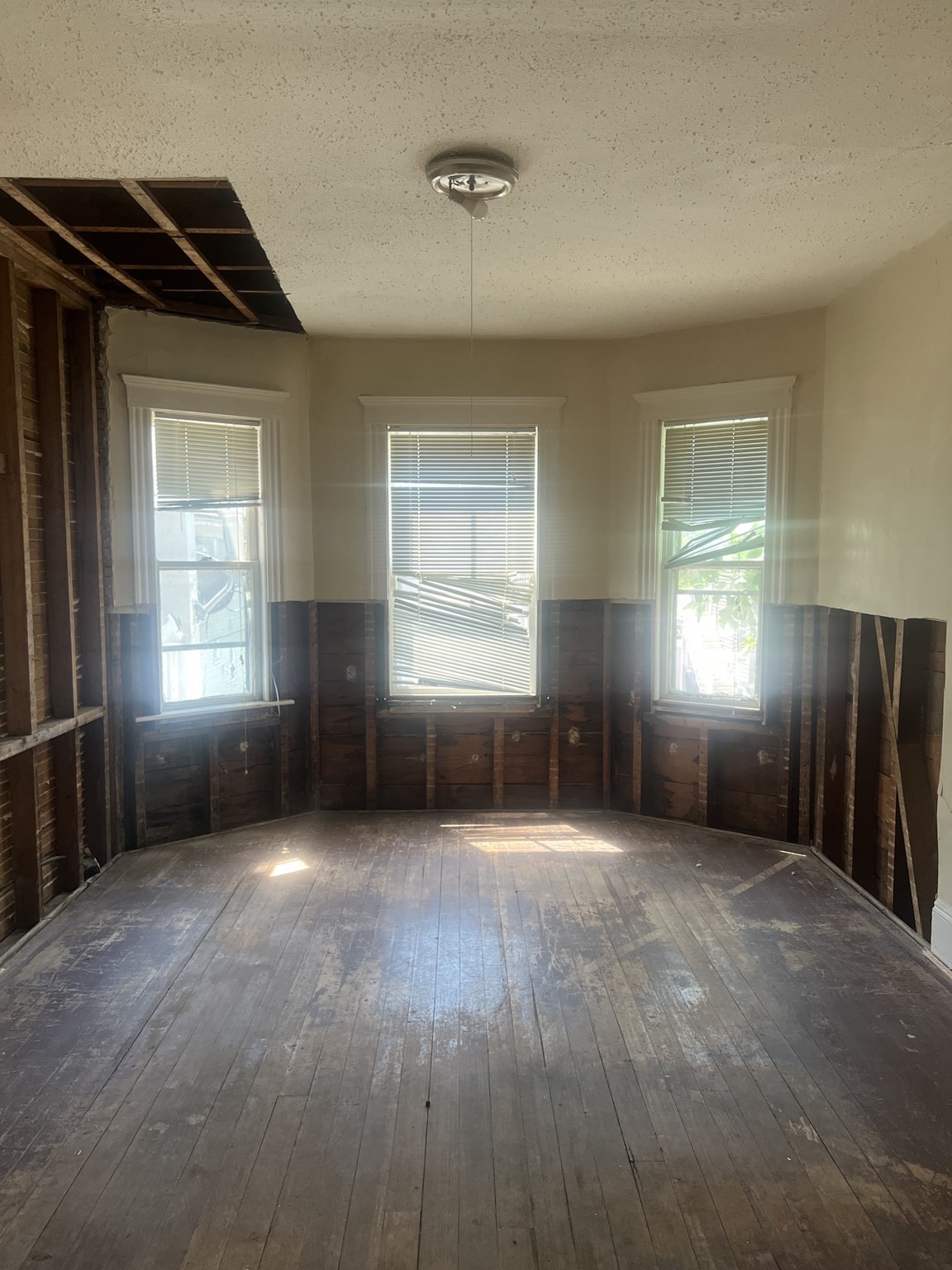 35 Alpha, Boston - Dorchester, MA 02124