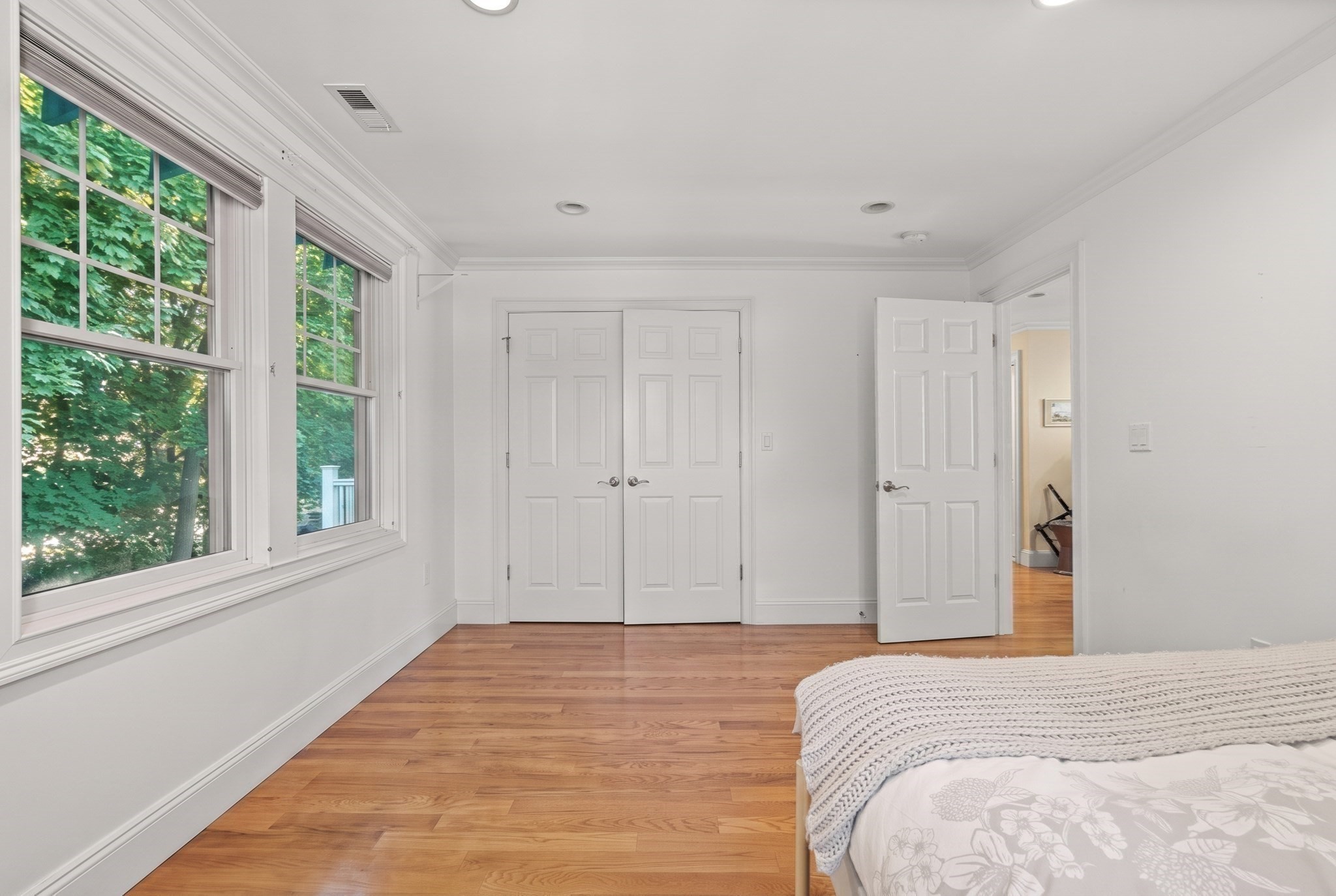 37 Beaconsfield Road, Brookline, MA 02445 - Image 19