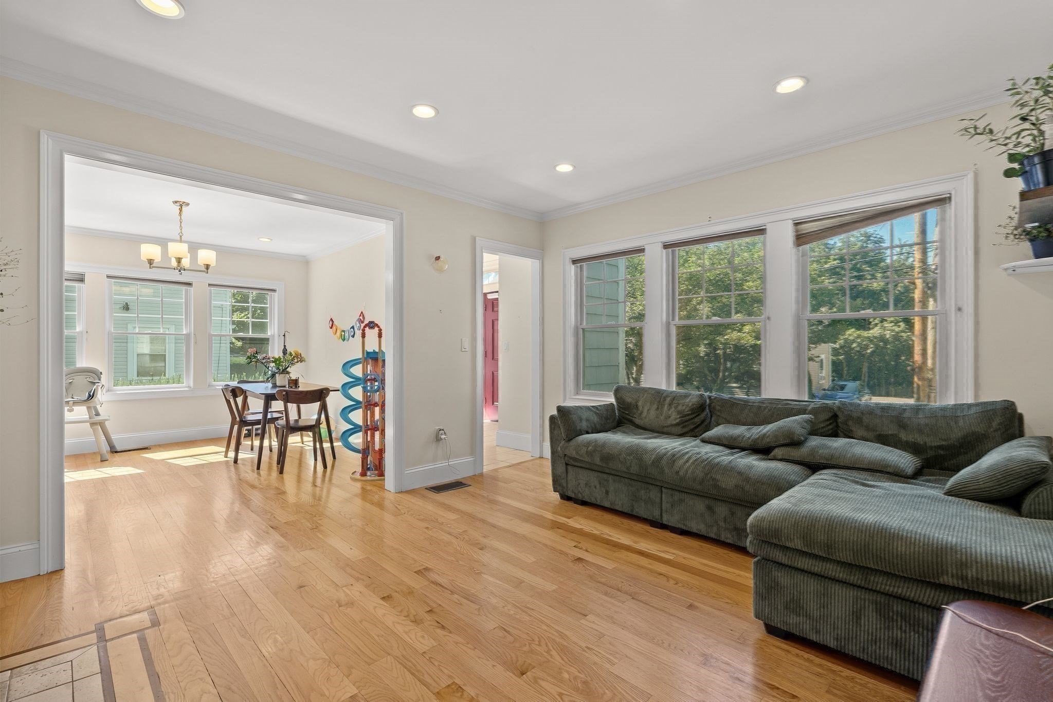 37 Beaconsfield Road, Brookline, MA 02445 - Image 25
