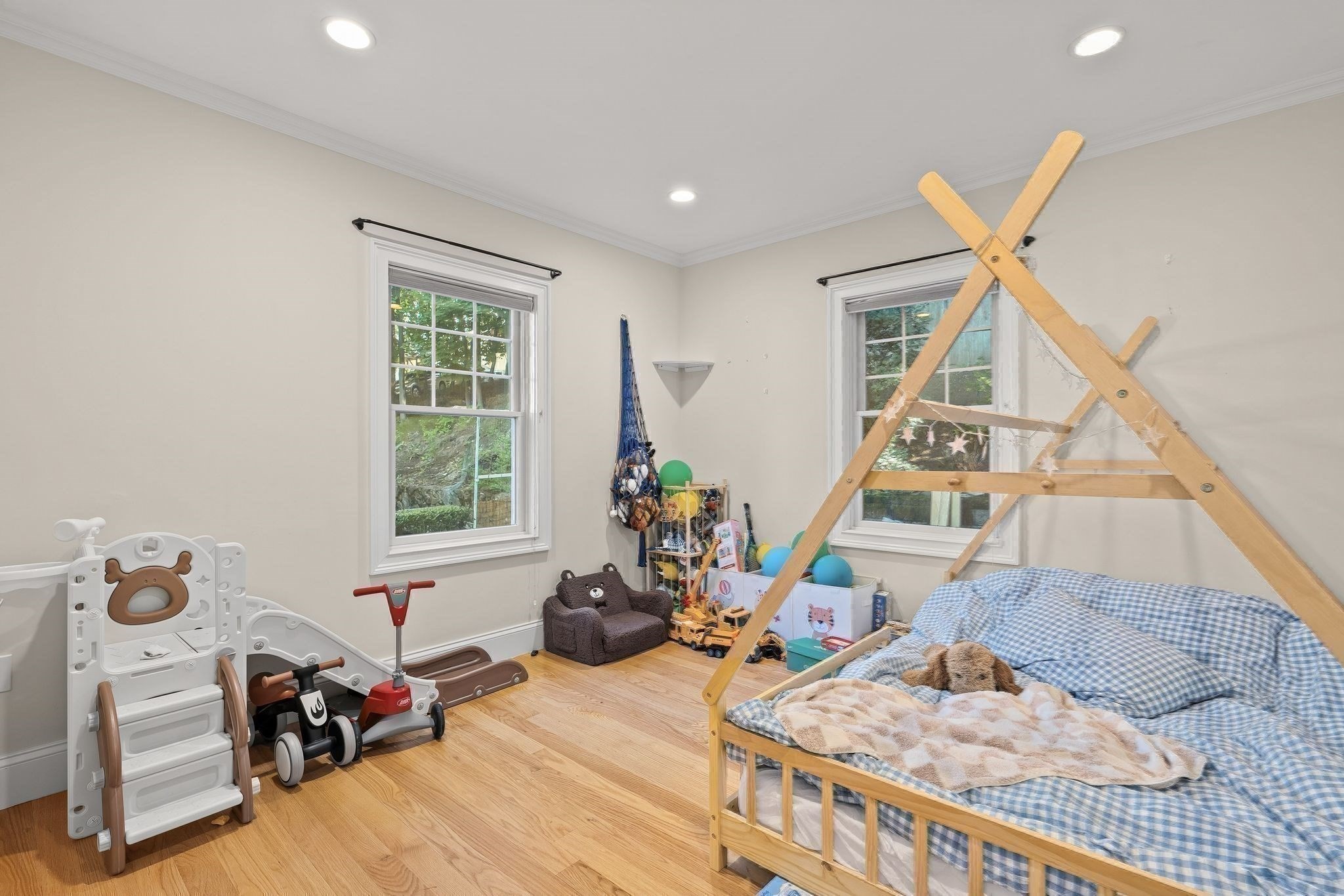 37 Beaconsfield Road, Brookline, MA 02445 - Image 33
