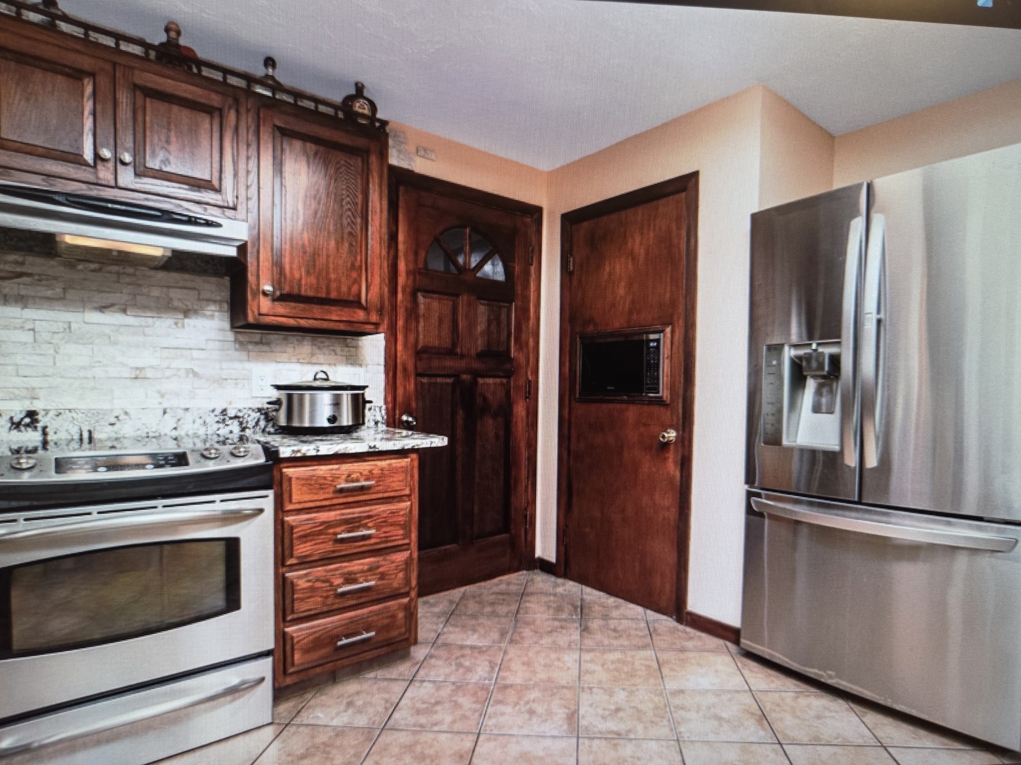 54 Lancaster Rd, Clinton, MA 01510 - Image 9