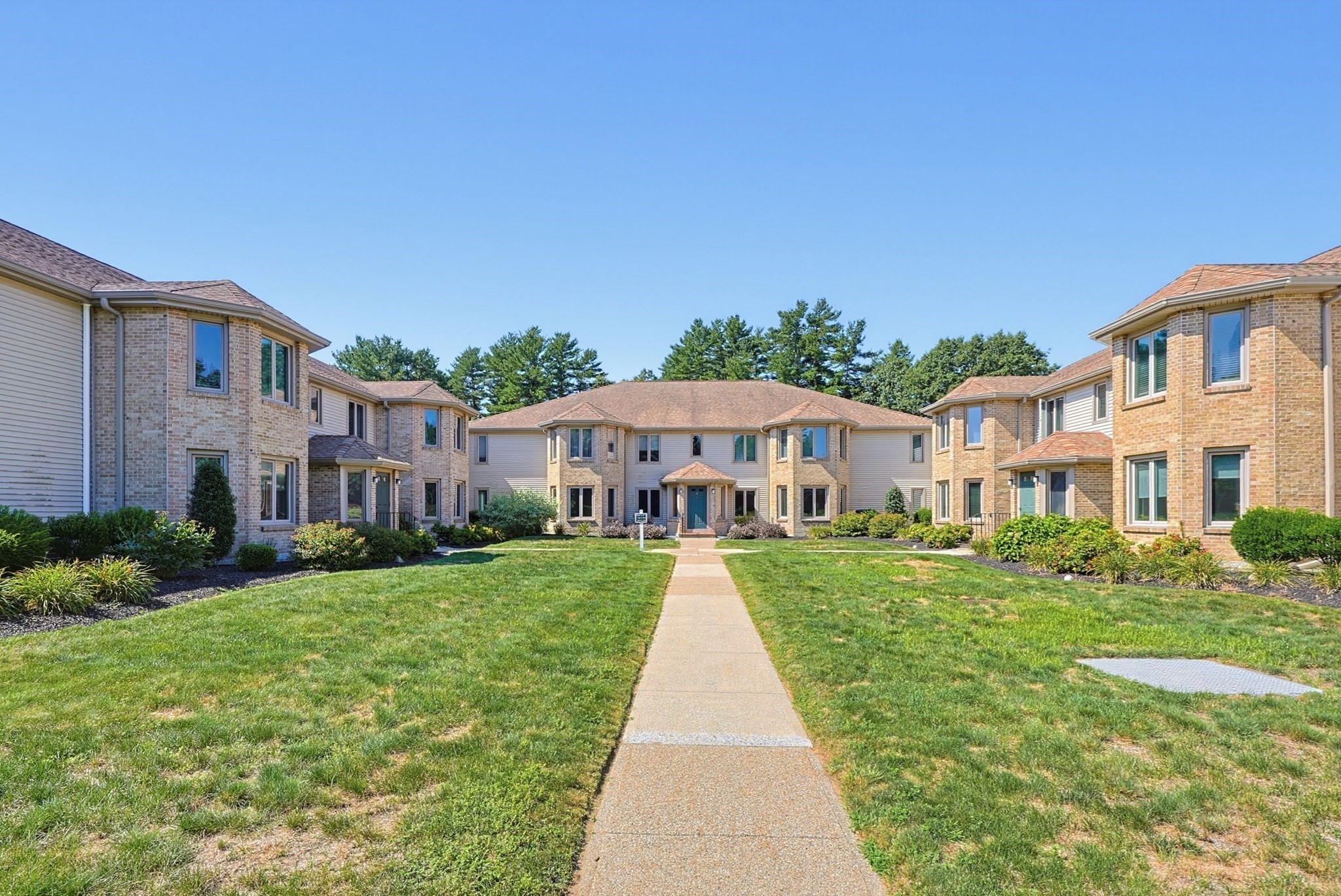 108 Norton Ave Unit 9, Easton, MA 02334