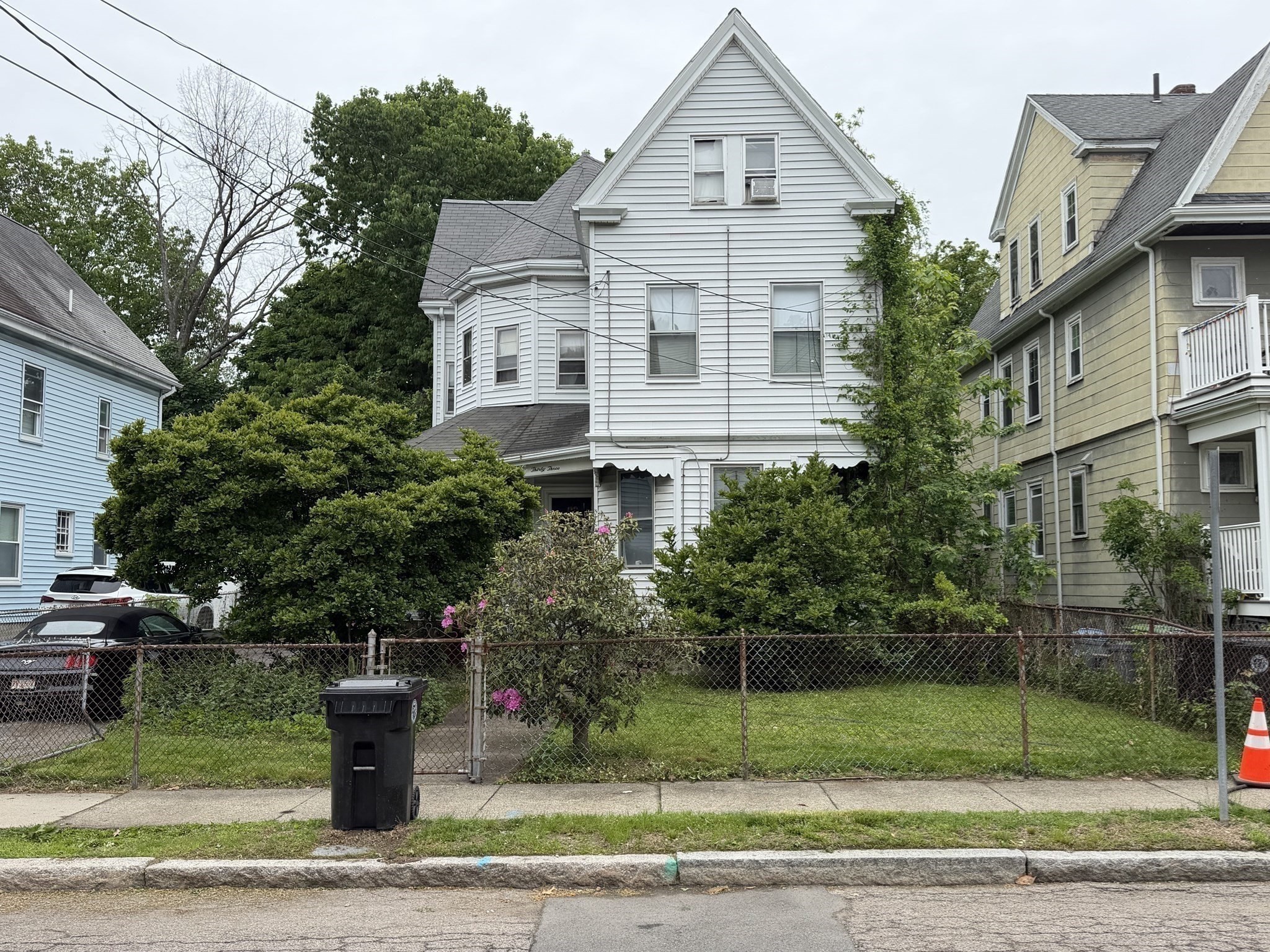 33 Melendy Ave, Watertown, MA 02472 - Image 2