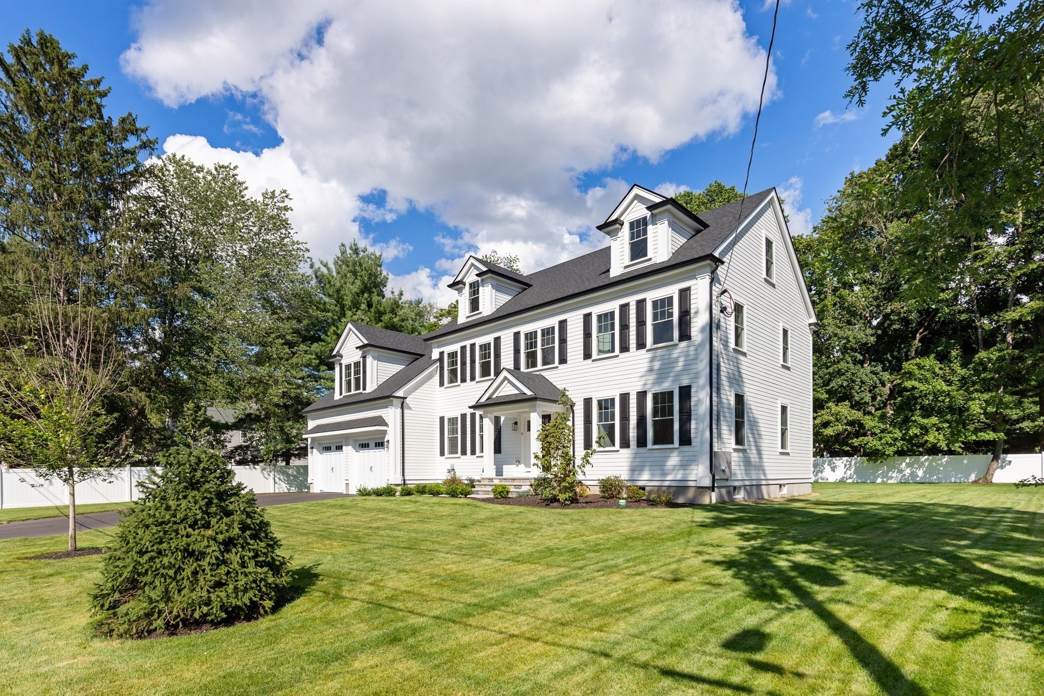  Lane Avenue, Bedford, MA 01730