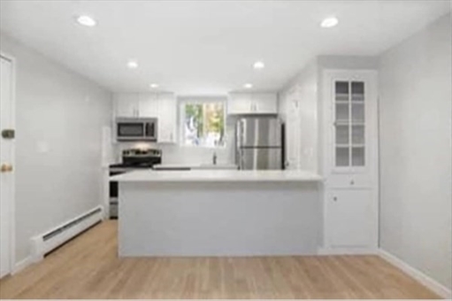 112 W. Emerson, Apt 5