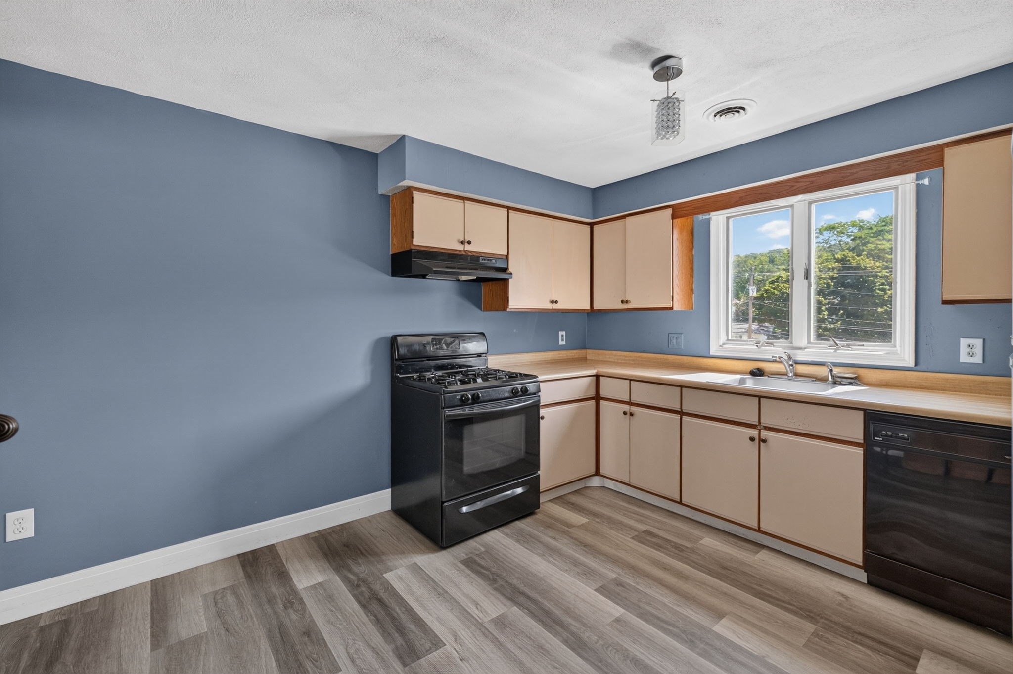 50 Clark St Unit 12, Fall River, MA 02720 - Image 13
