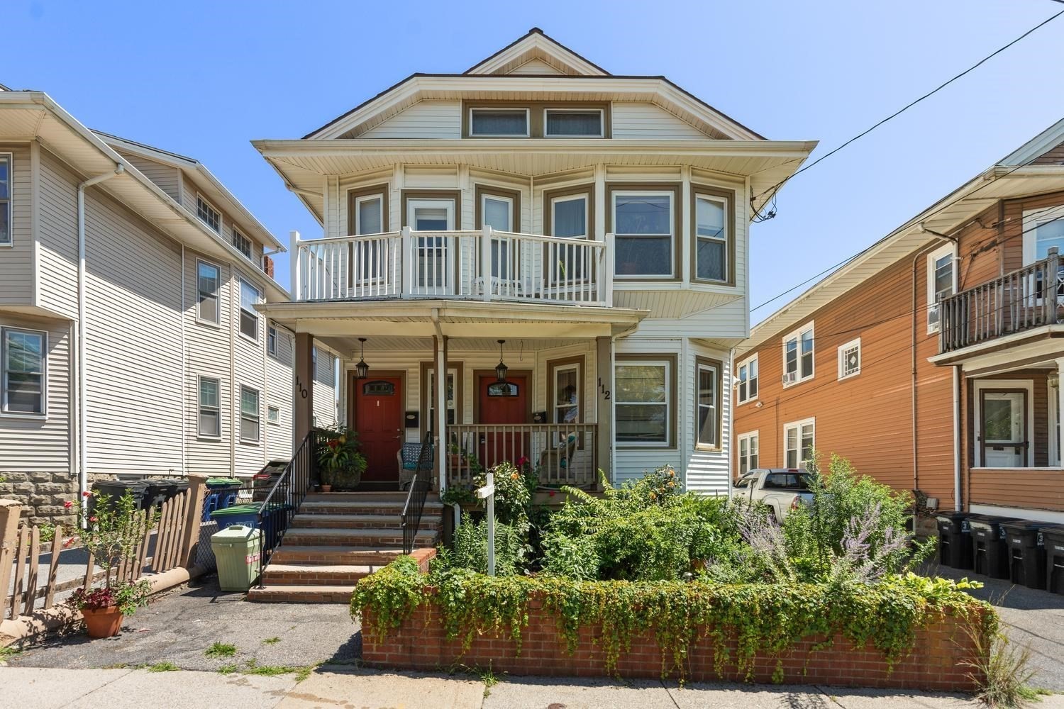 110 W Adams St, Somerville, MA 02144