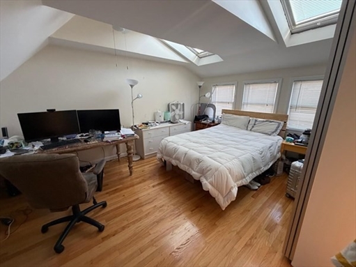37 Sherman, Apt B
