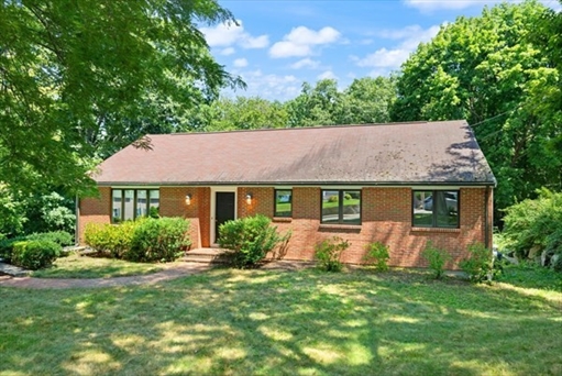 24 Minihans Ln