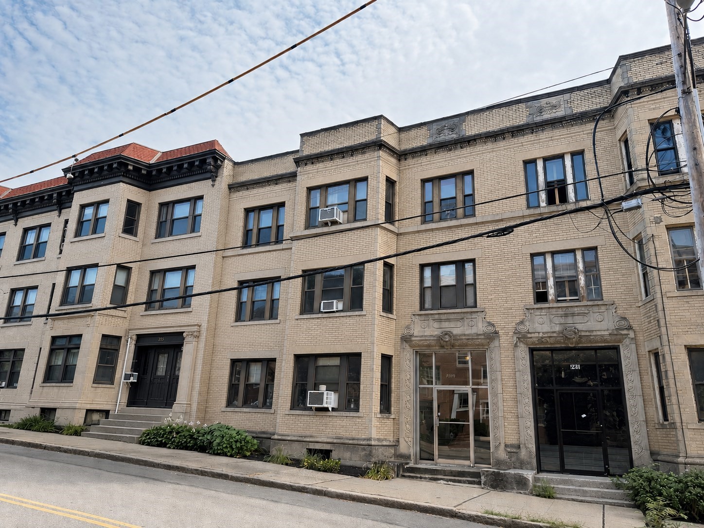 223 Saint Paul St, Brookline, MA 02446