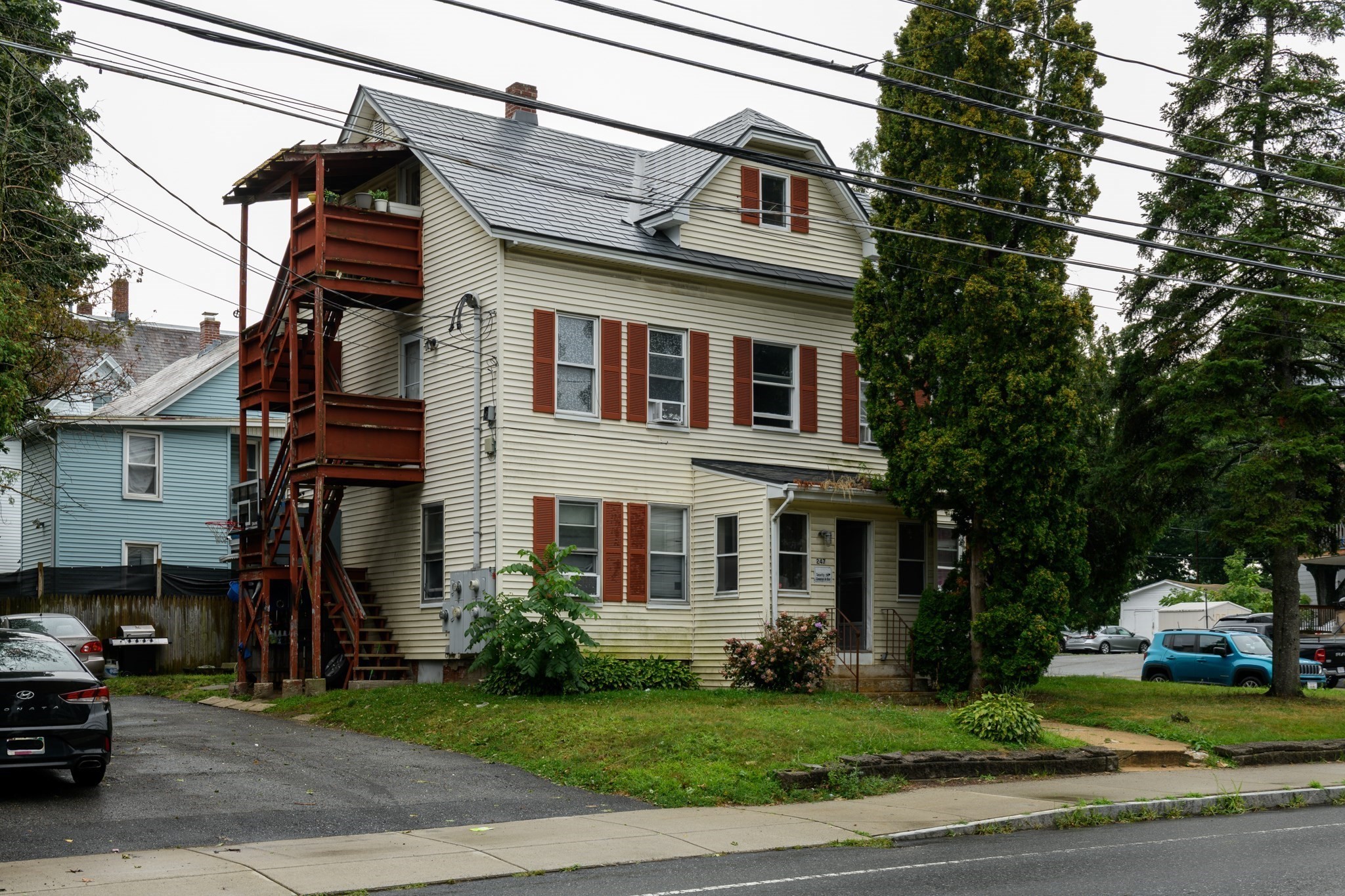 247 Mechanic Street, Leominster, MA 01453
