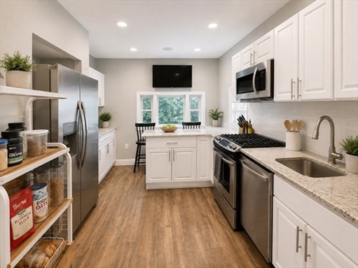 68 Bellingham ave, Apt 2