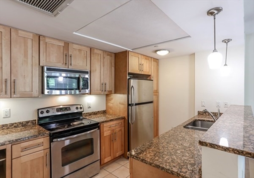 87 New, Apt 302