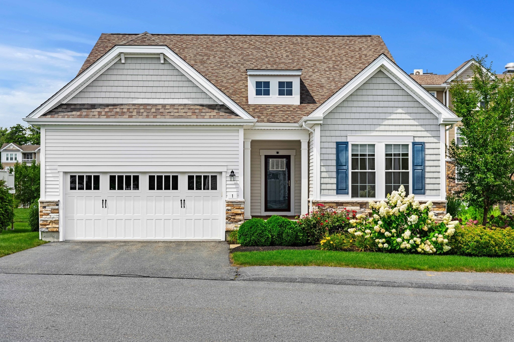 1 Hood Dr Unit 1, Andover, MA 01810