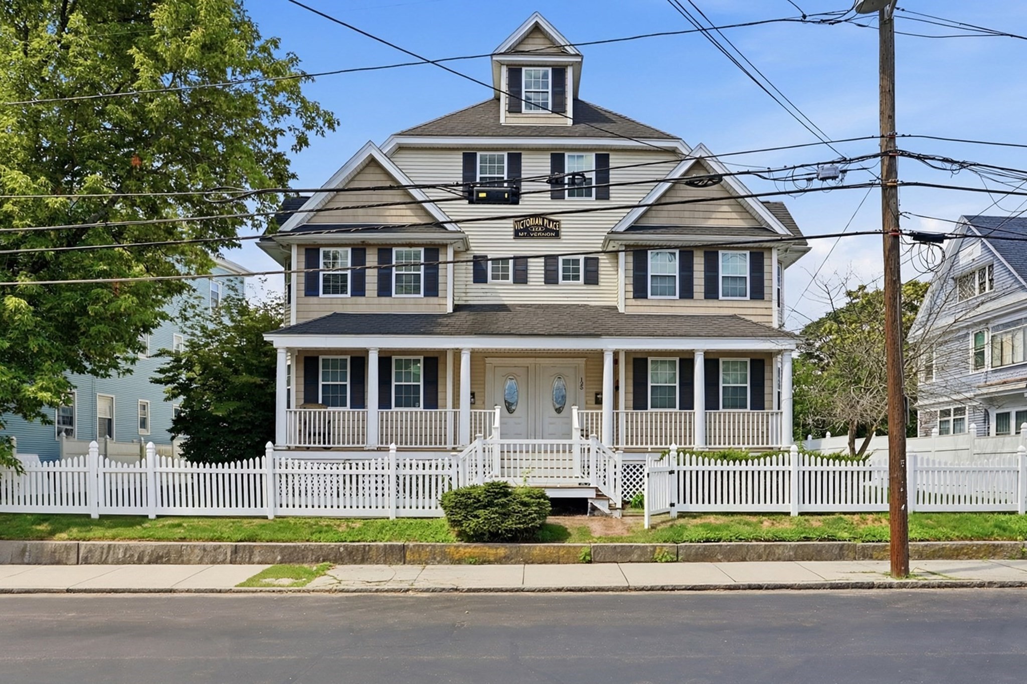 125 Mt Vernon St Unit D, Lowell, MA 01854