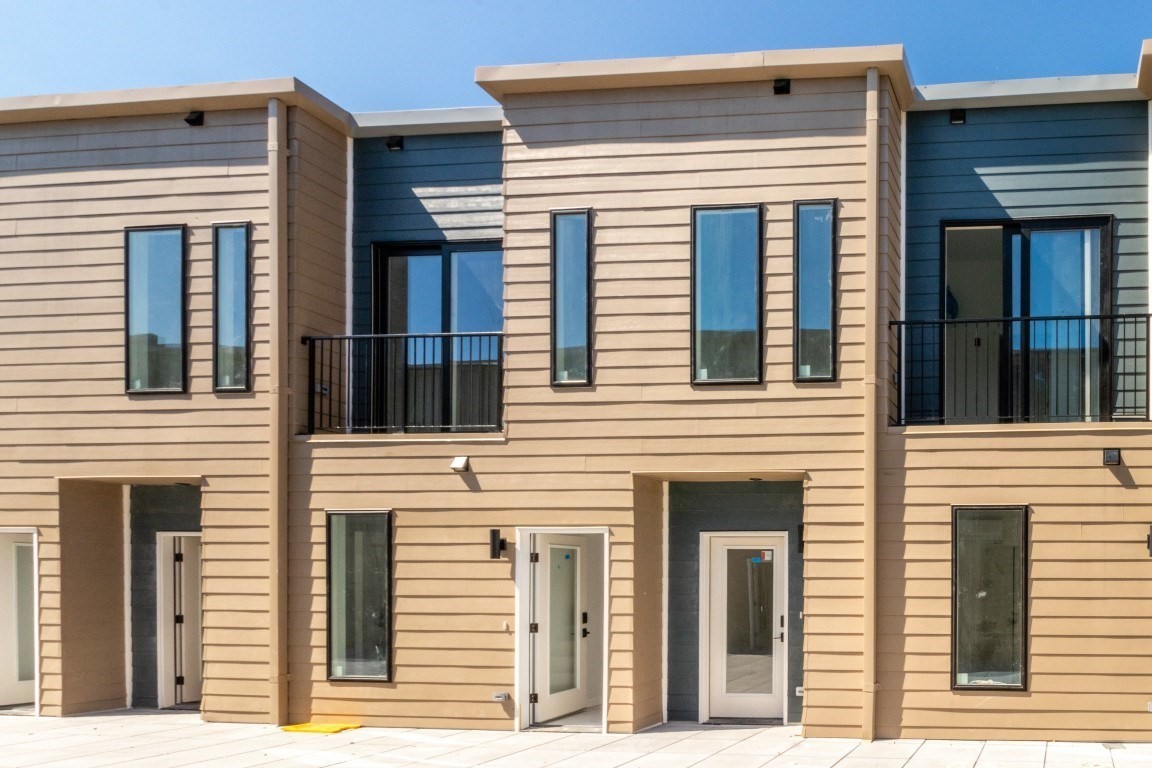 150 Williams Unit 20, Chelsea, MA 02150