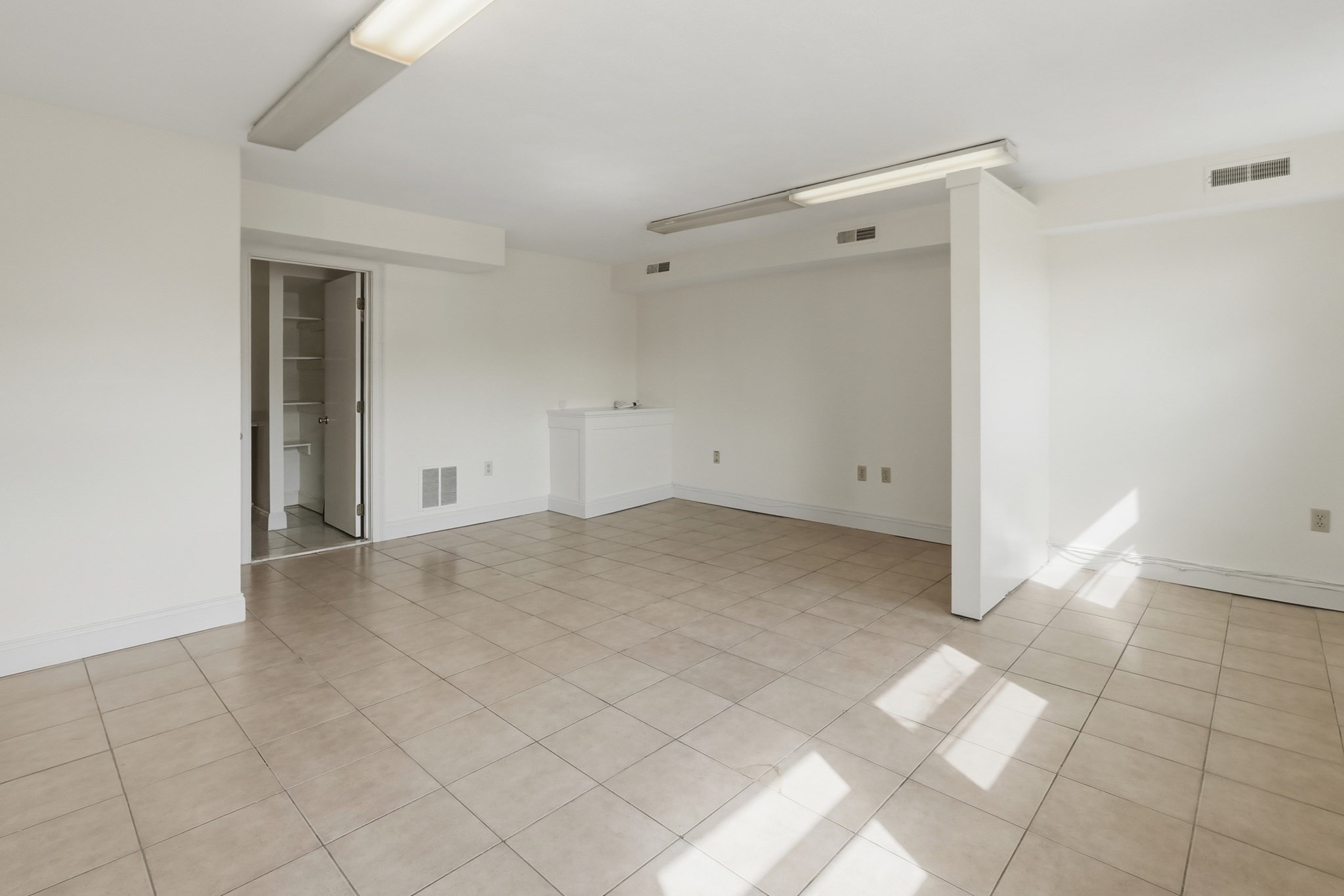 329 Marrett Road Unit B, Lexington, MA 02421 - Image 4