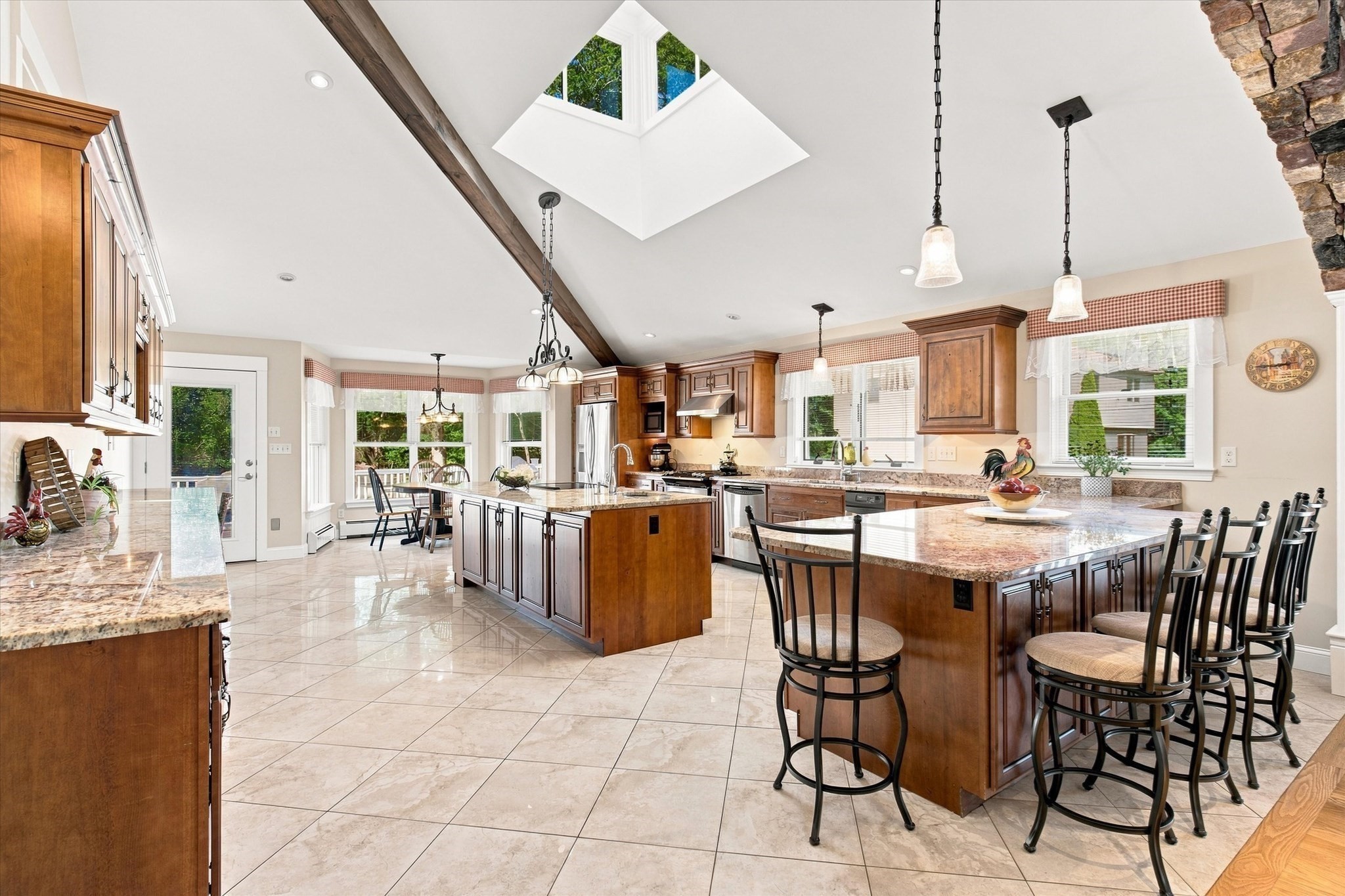 9 Oxford Road, Gloucester, MA 01930 - Image 12