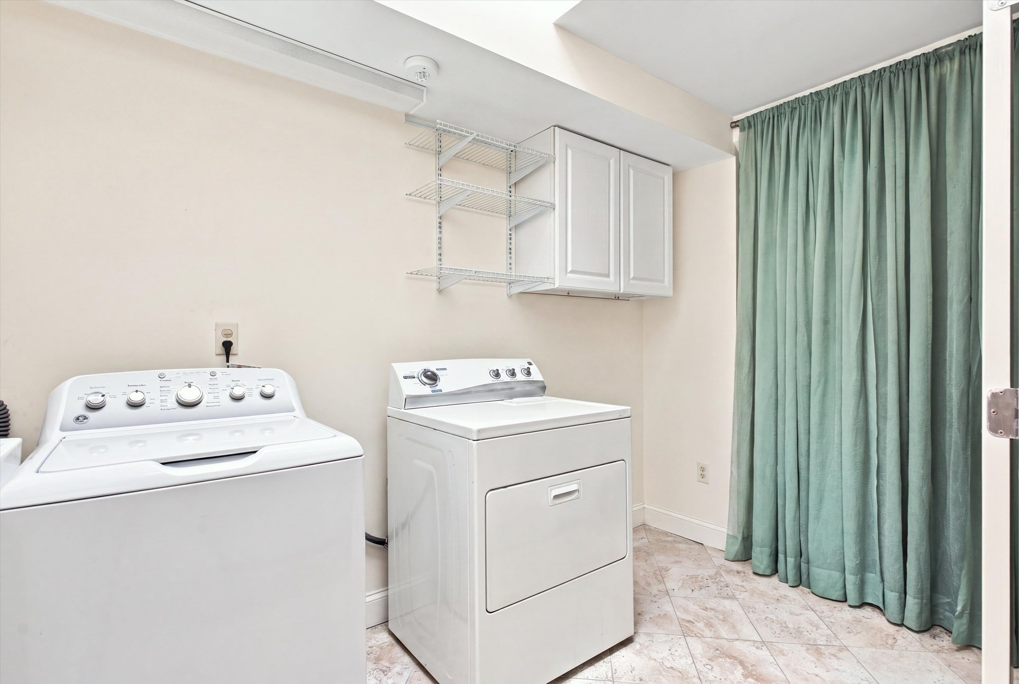 9 Oxford Road, Gloucester, MA 01930 - Image 27