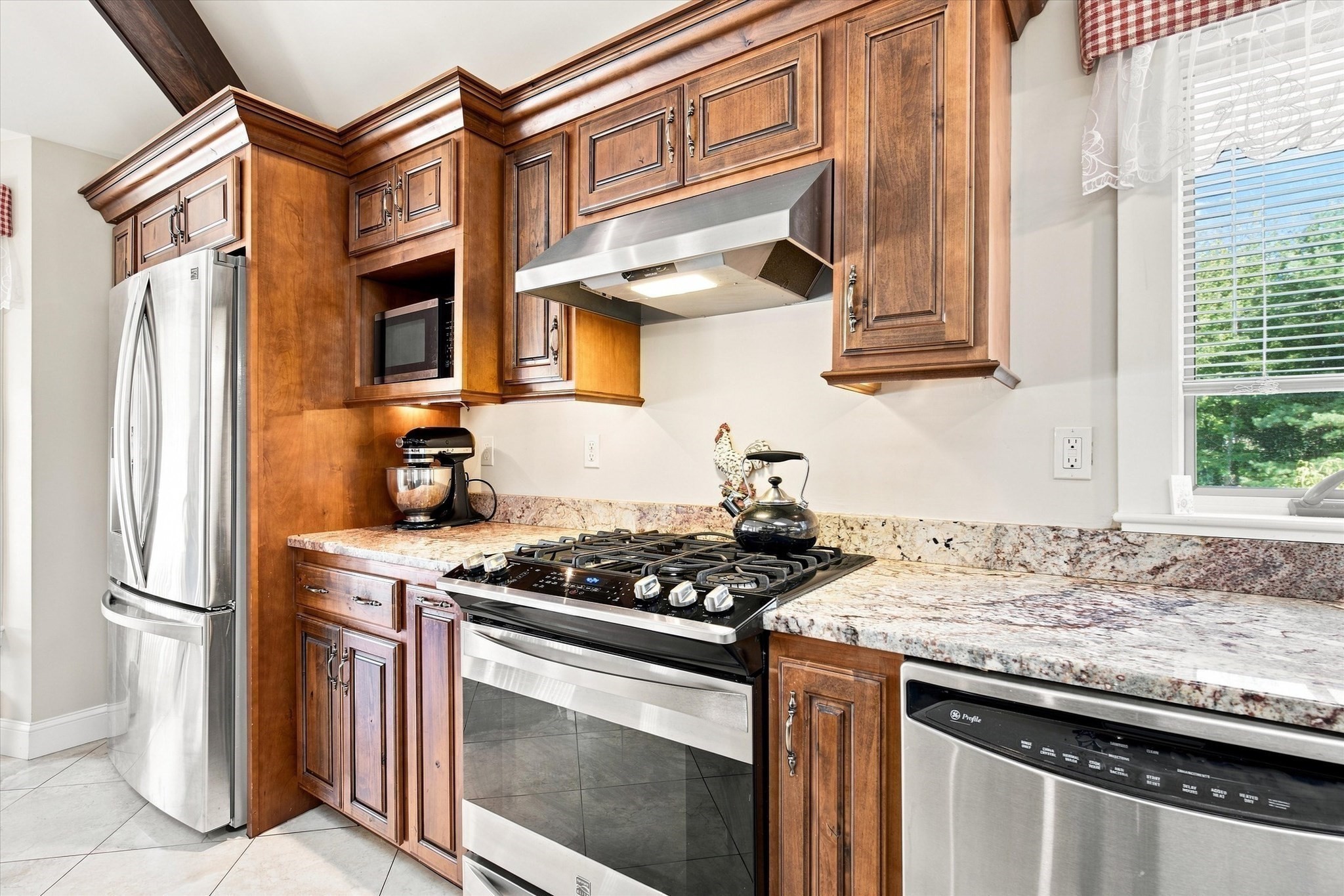 9 Oxford Road, Gloucester, MA 01930 - Image 8