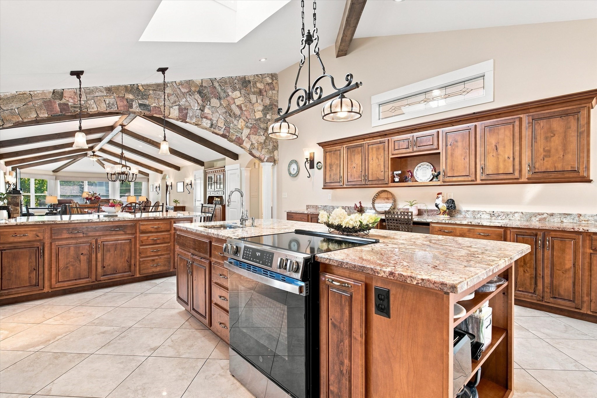 9 Oxford Road, Gloucester, MA 01930 - Image 6