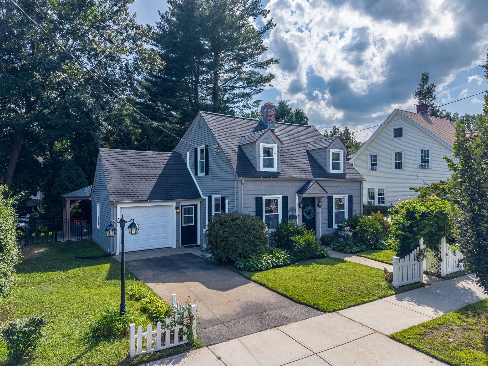 67 Warren Ter, Longmeadow, MA 01106