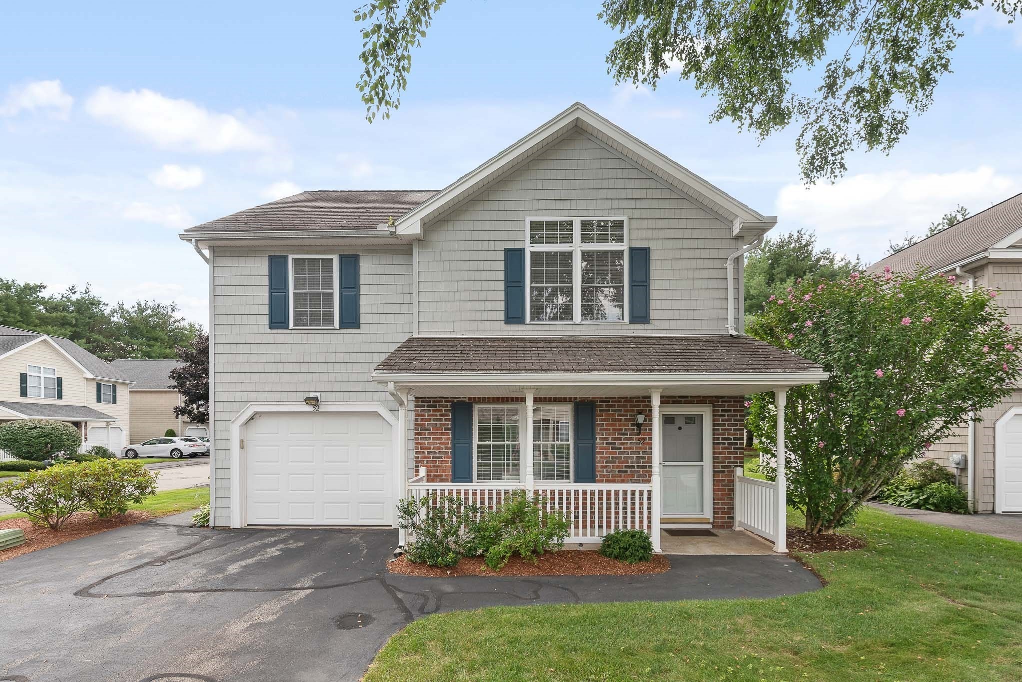 52 Birdie Ln Unit 52, Tewksbury, MA 01876