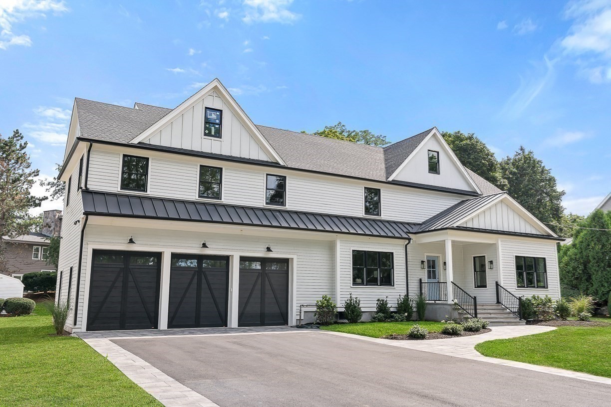 7 Hutchinson Road, Winchester, MA 01890