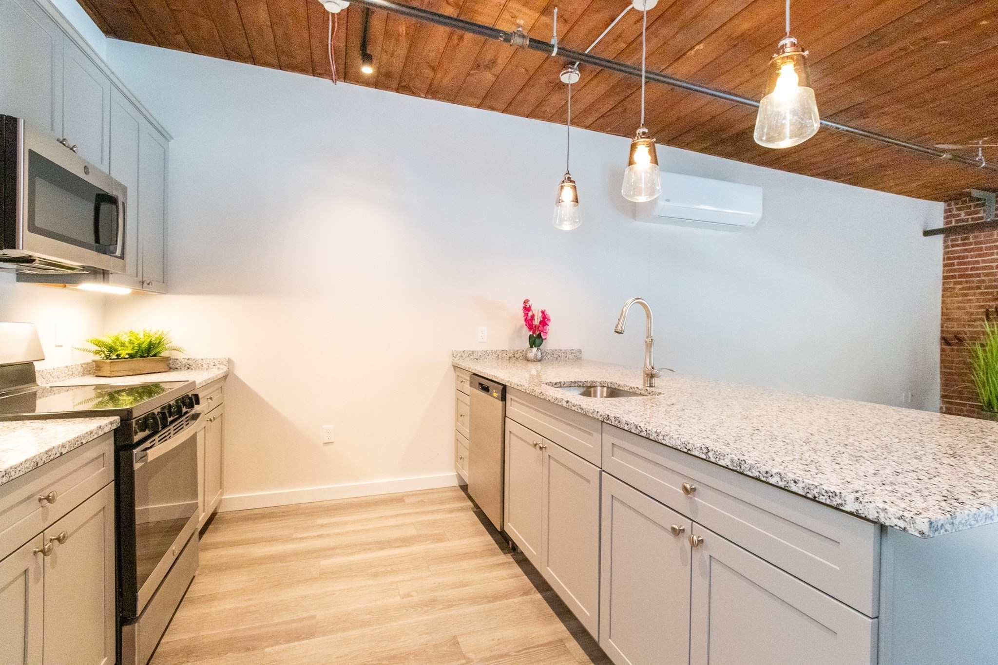 55 Sterling St Unit 312M, Clinton, MA 01510 - Image 23