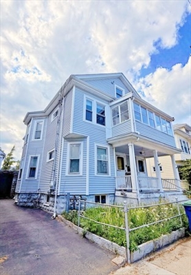 23 Parkdale St