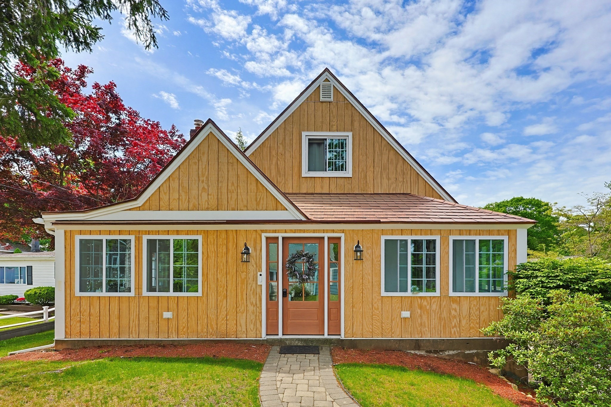 45 Perry St, Weymouth, MA 02189