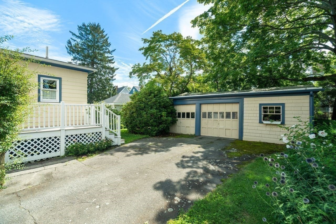 11 Hampden Street, Swampscott, MA 01907 - Image 32