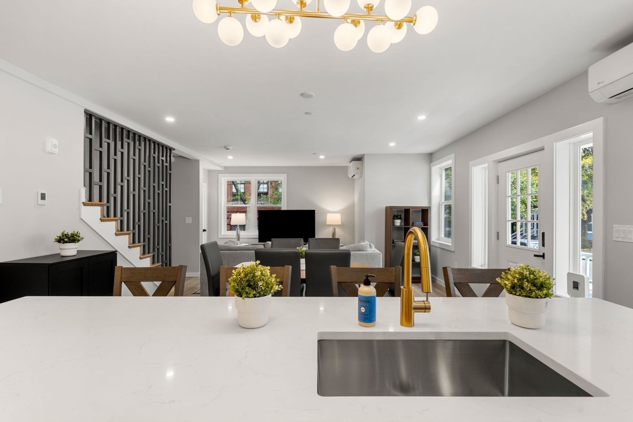 59 Perrin St Unit 3, Boston - Roxbury, MA 02119