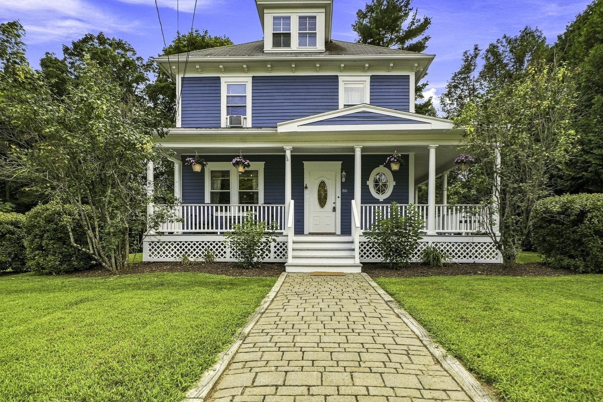 86 North Street, Douglas, MA 01516