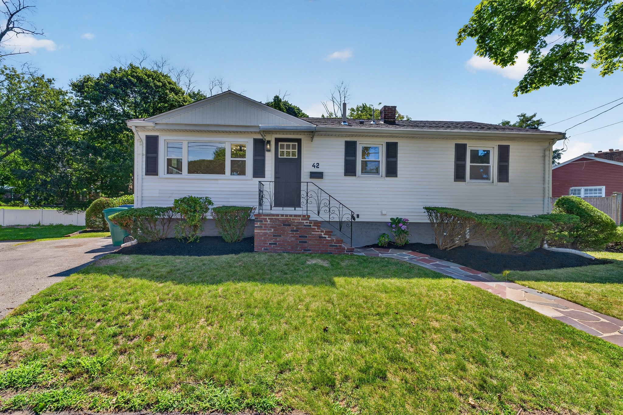 42 Bickford St, Lynn, MA 01904
