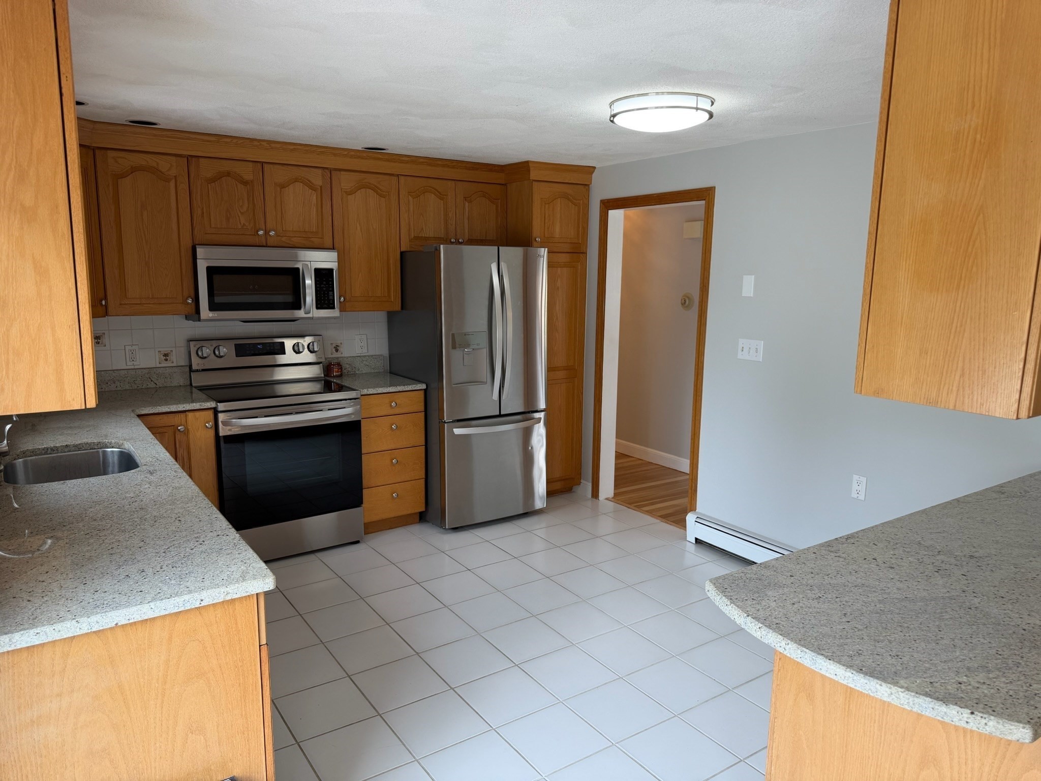 6 Canterbury Rd, Woburn, MA 01801 - Image 21