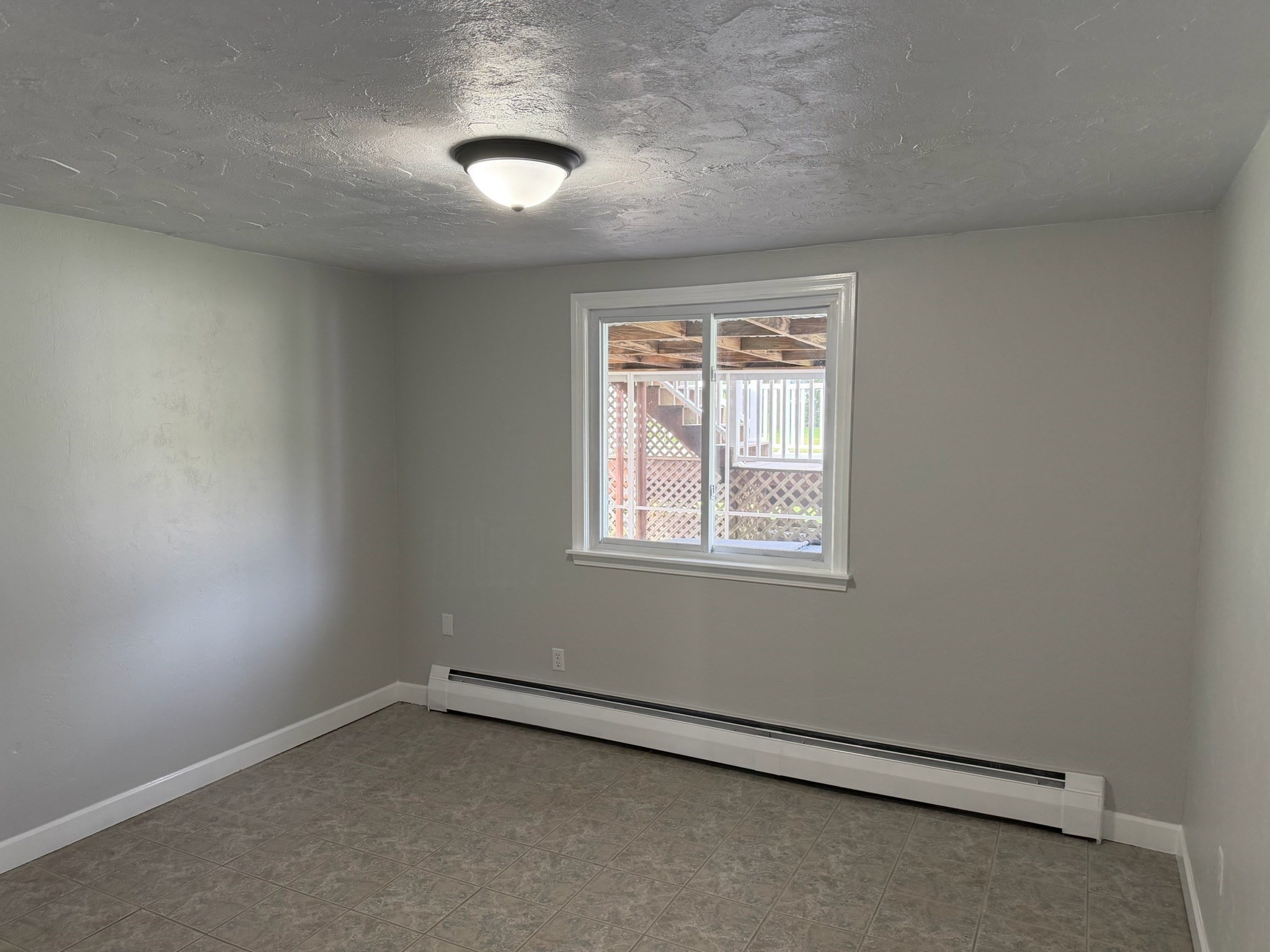 6 Canterbury Rd, Woburn, MA 01801 - Image 5