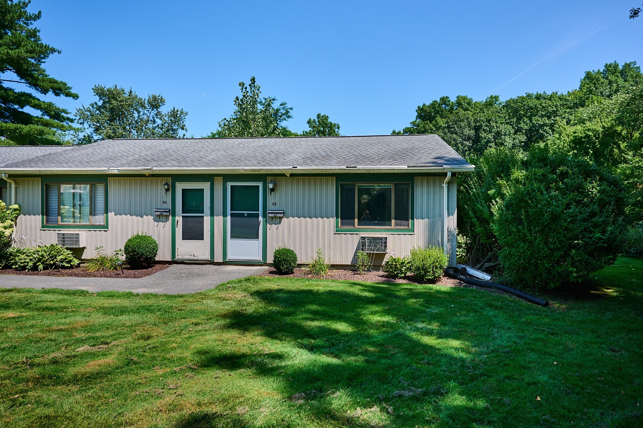 170 E Hadley Rd Unit 85, Amherst, MA 01002