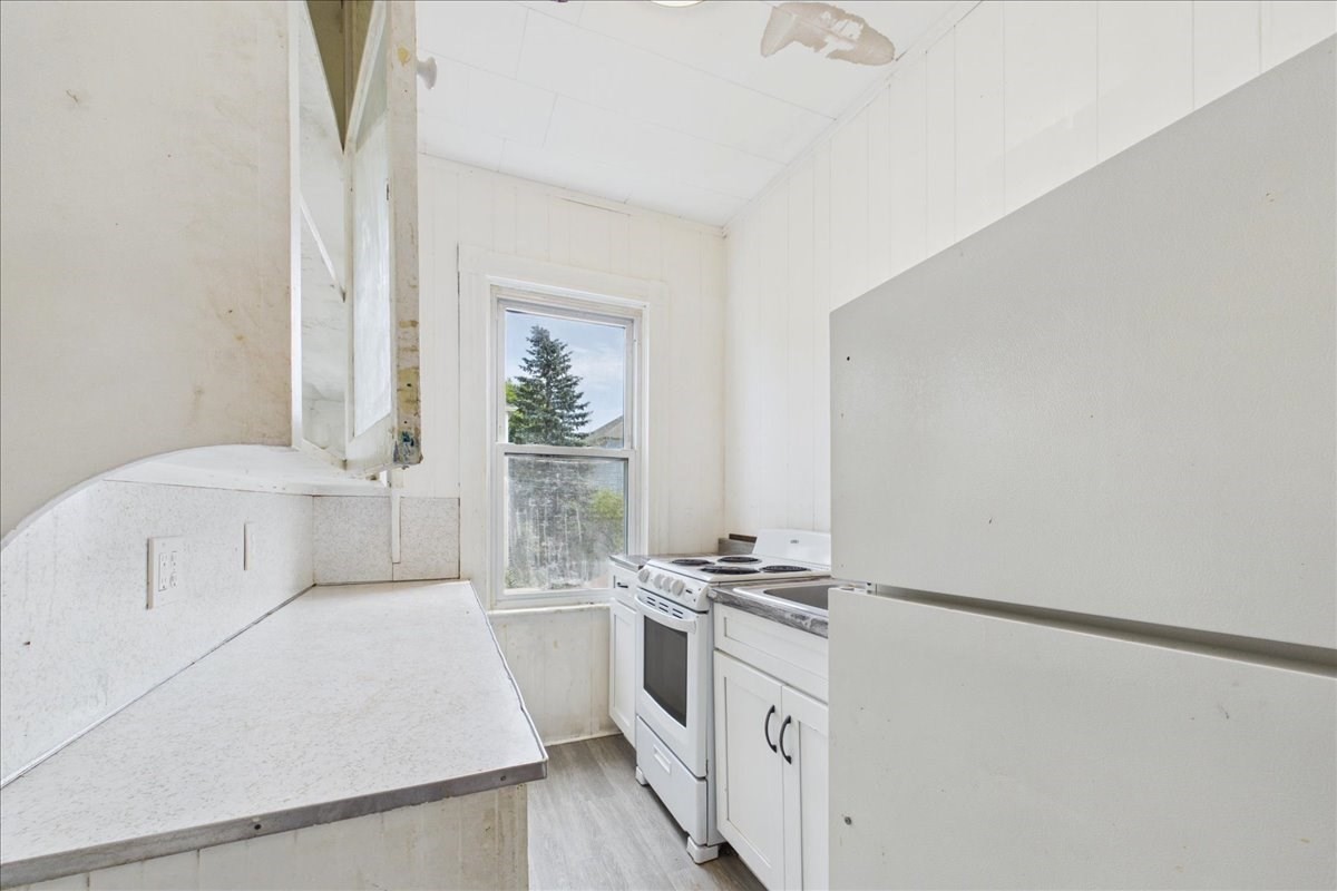 121 Almy St, Fall River, MA 02720 - Image 18