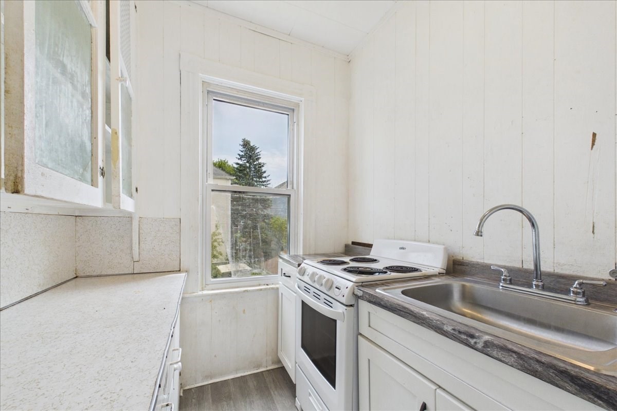 121 Almy St, Fall River, MA 02720 - Image 19