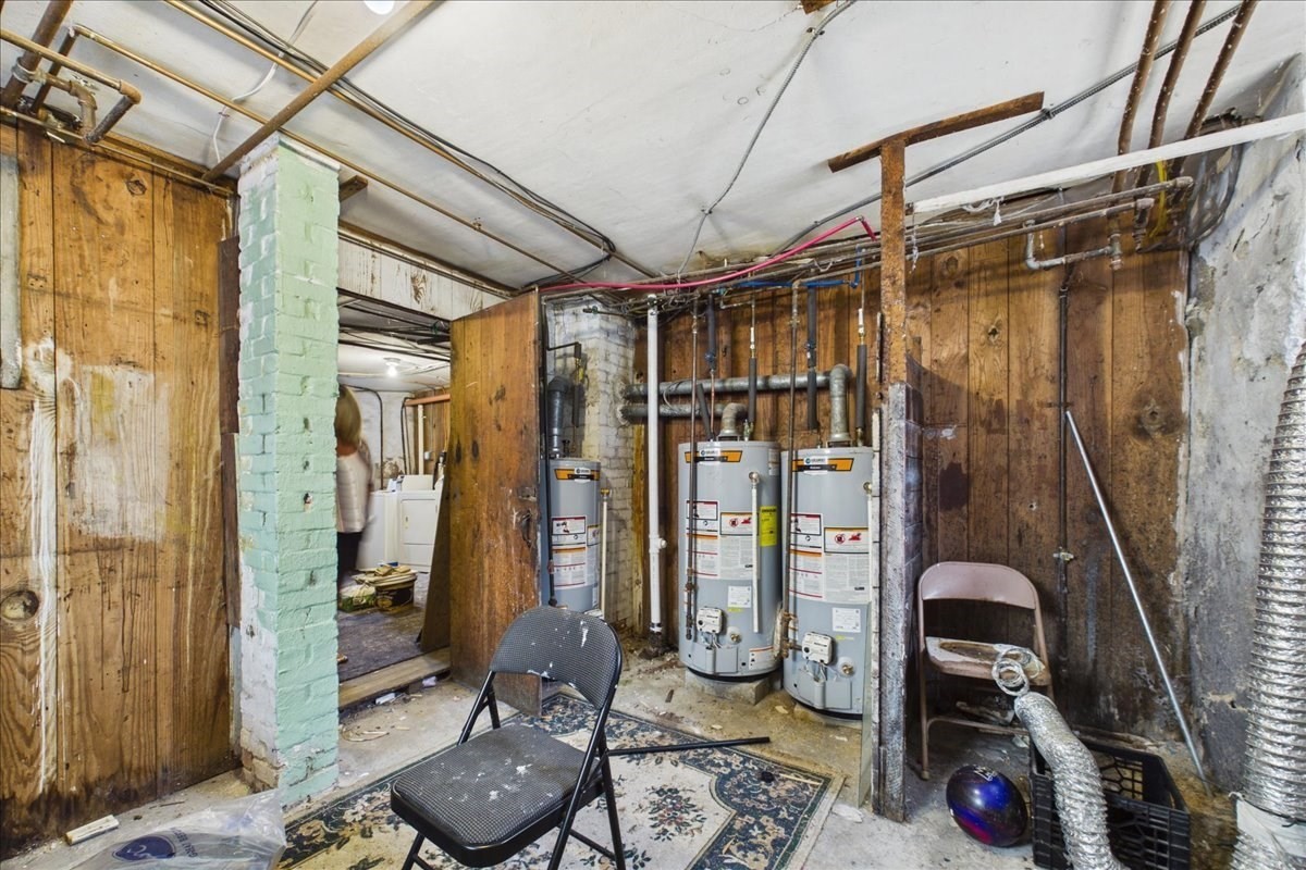 121 Almy St, Fall River, MA 02720 - Image 31