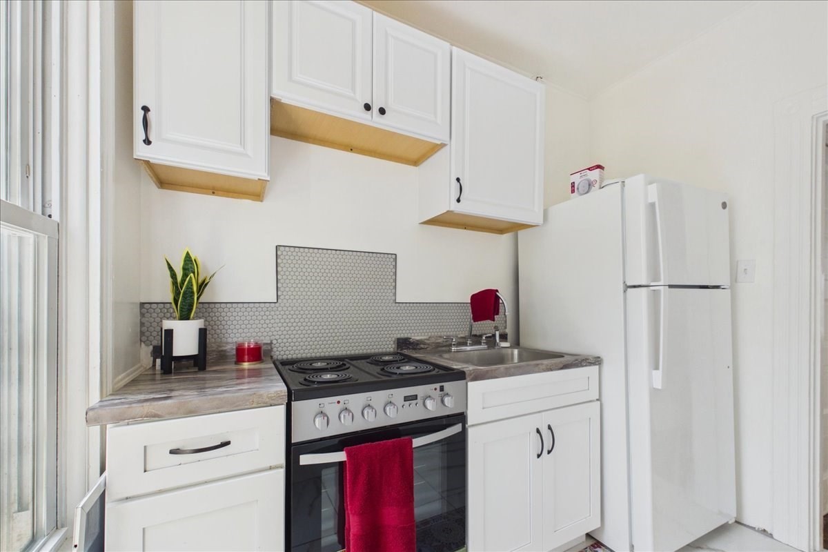 121 Almy St, Fall River, MA 02720 - Image 7