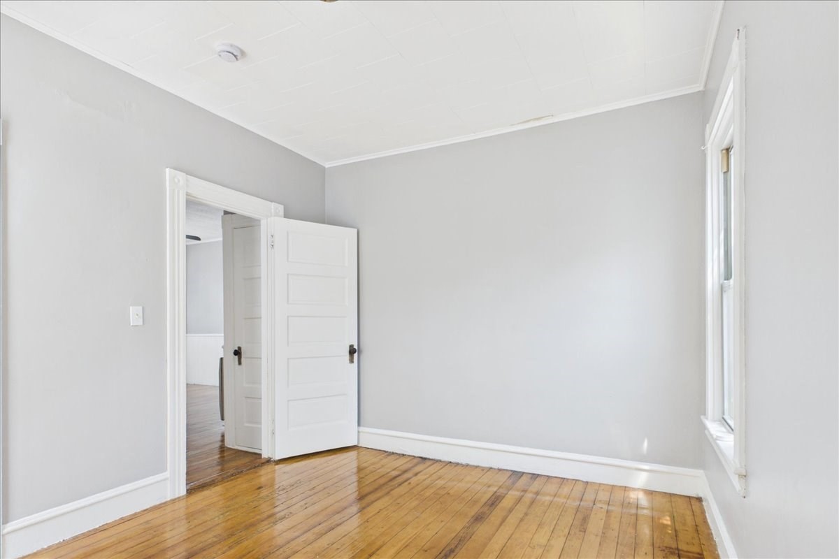 121 Almy St, Fall River, MA 02720 - Image 10