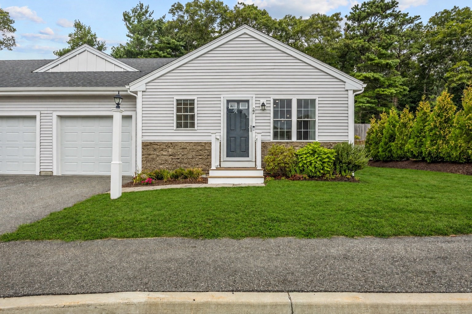 22 Ocean Walk Dr Unit 22, Plymouth, MA 02360