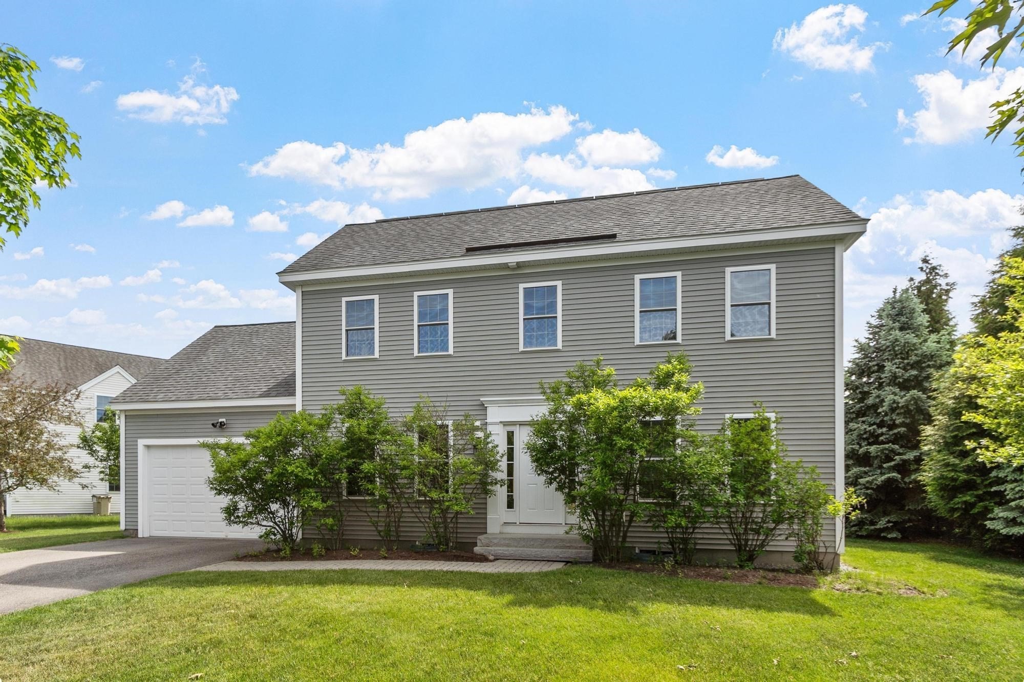 2 Adams Cir (devens), Harvard, MA 01451