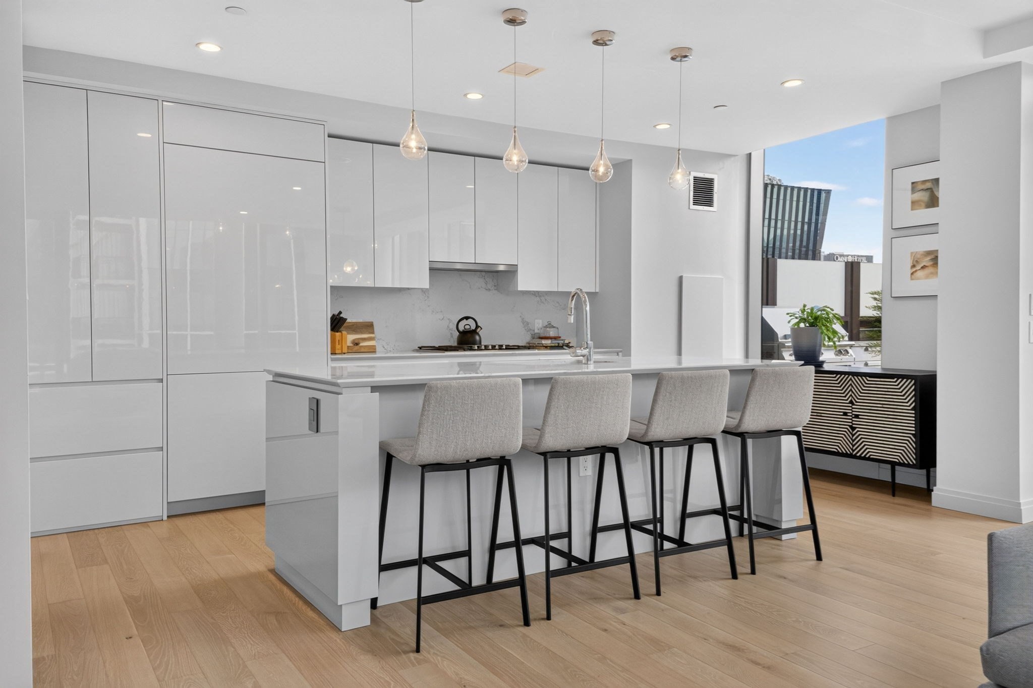 135 Seaport Blvd Unit 2007, Seaport, Boston, MA 02210 - Image 2