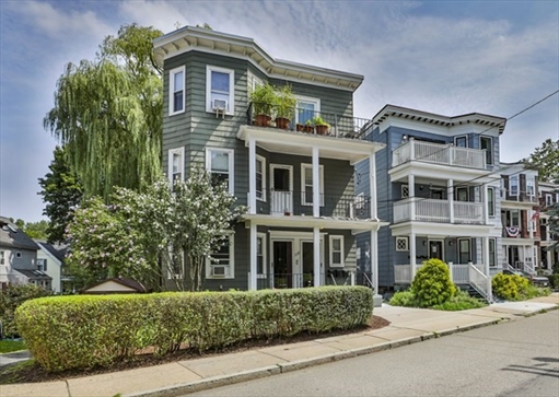 238 Poplar St, Apt 2