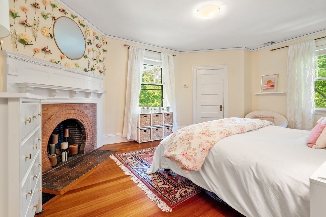 292 Clinton Rd, Brookline, MA 02445 - Image 17