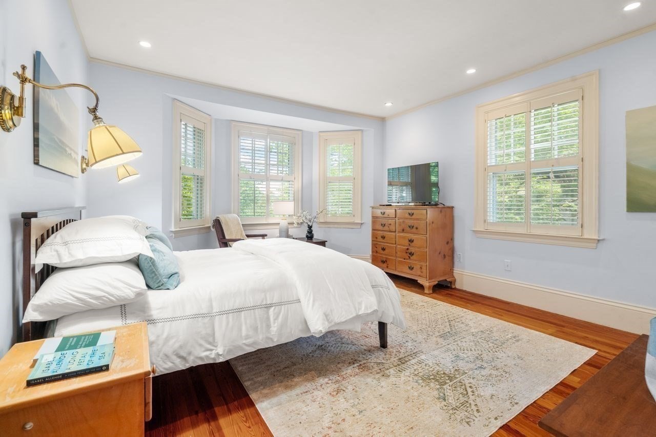 292 Clinton Rd, Brookline, MA 02445 - Image 18